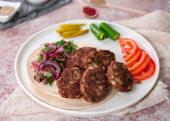 Köftelà món thịt viên nướng hoặc chiên. Ảnh: Gutekueche.de