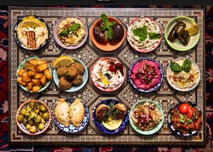 Meze các món ăn làm món khai vị của người Thổ Nhĩ Kỳ. Ảnh: Tripadvisor