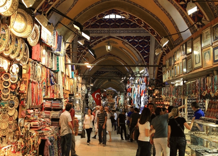 Chợ Kemeralti Bazaar. Ảnh: estambul – Viaurbis
