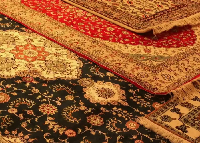 Cách vận chuyển thảm, đồ da. Ảnh: Thảm Trải Sàn