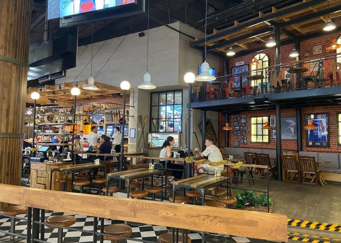 WiFi miễn phí và khu vực hỗ trợ du khách. Ảnh: xurnil