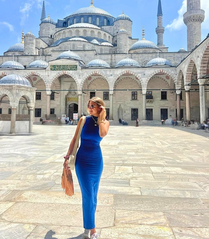 Thánh đường Xanh là một trong những công trình Hồi giáo. Ảnh: shopviajecito