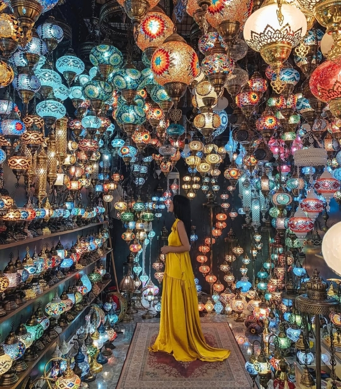Grand Bazaar khu chợ cổ nổi tiếng thế giới. Ảnh: vera_fferreira