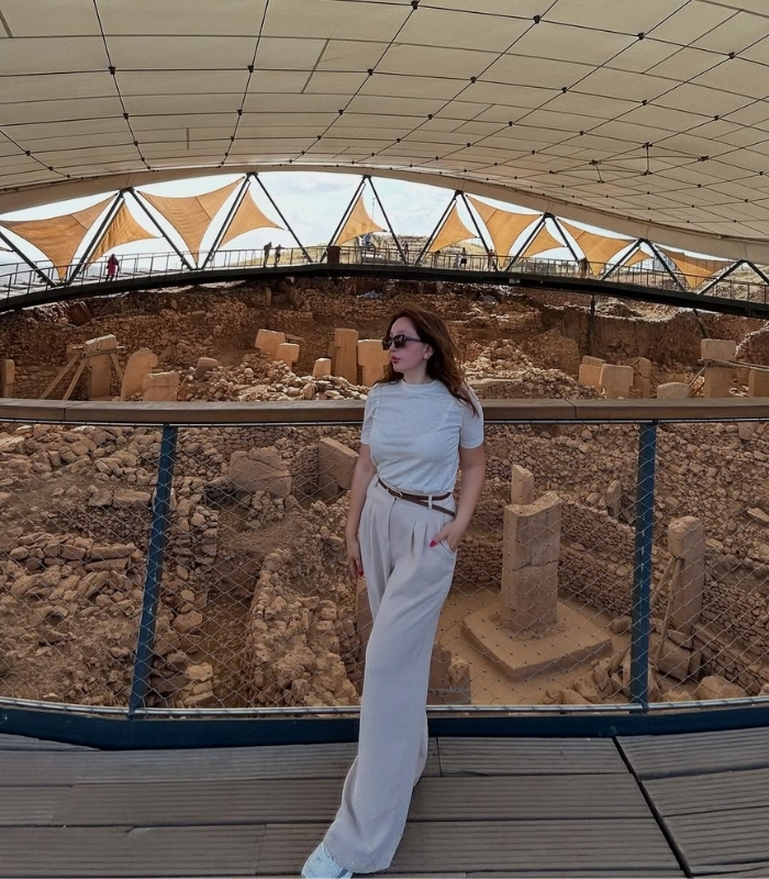 Tham quan Göbekli Tepe giúp du khách hiểu rõ hơn về thời tiền sử. Ảnh: l__y___a