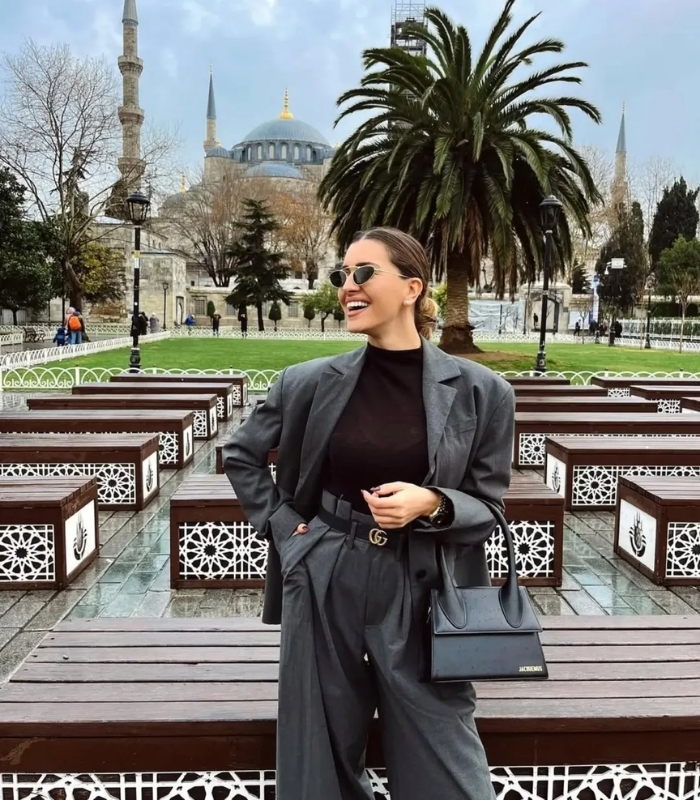 Hagia Sophia dưới thời Đế chế Byzantine. Ảnh: girlstravelsnap