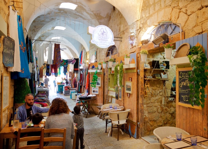 Kinh nghiệm thưởng thức tại nhà hàng Thổ Nhĩ Kỳ. Ảnh: Expedia