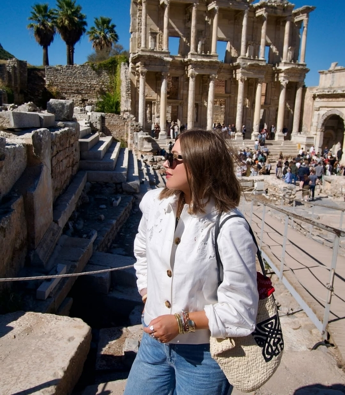 Thành phố cổ Ephesus còn lưu giữ nhiều khu nhà dân. Ảnh: irenadworld