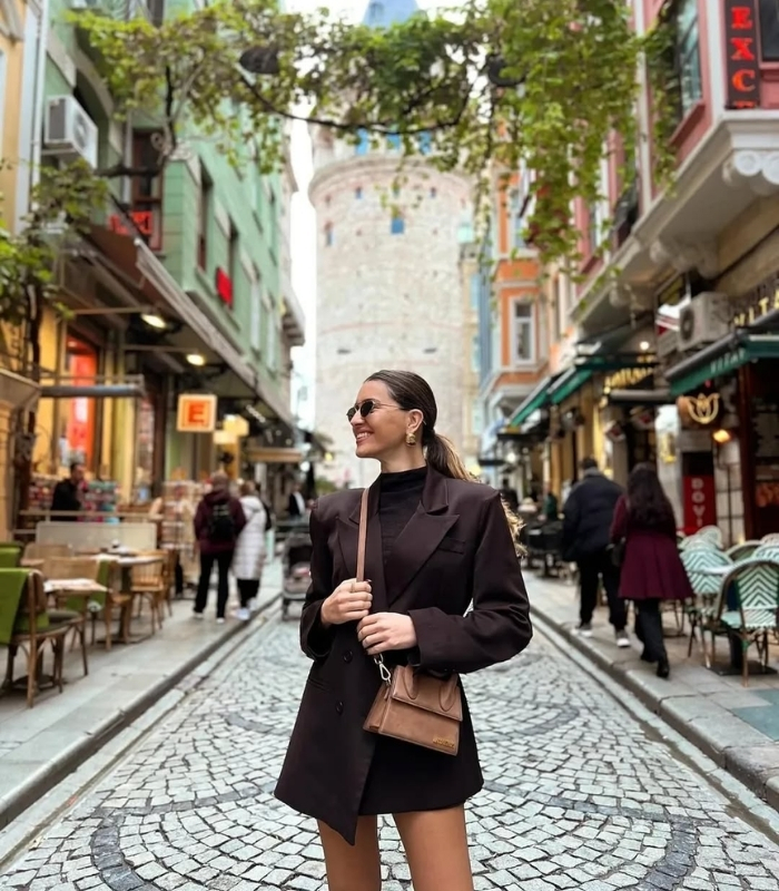 Check-in biểu tượng nổi tiếng Ảnh: travelgirladdicted