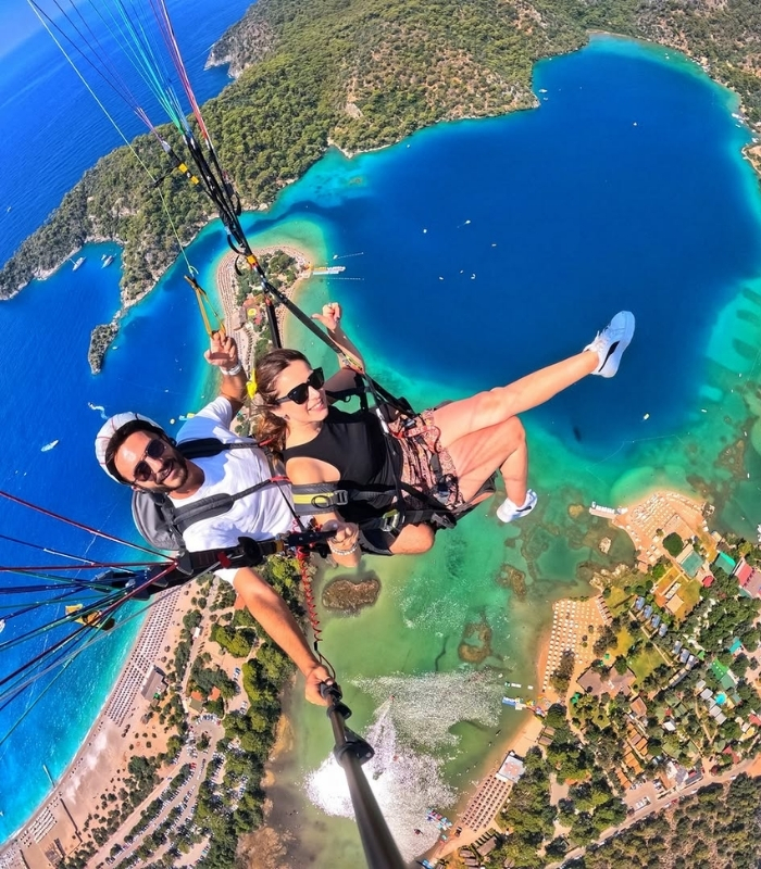 Nhảy dù Fethiye (paragliding). Ảnh: graviontour