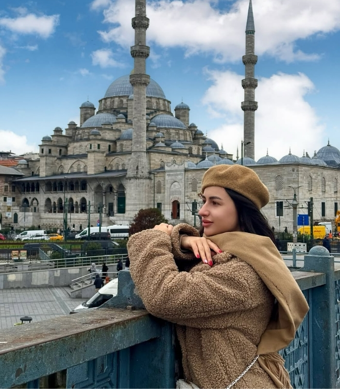 Cầu Galata. Ảnh: liliamitkova