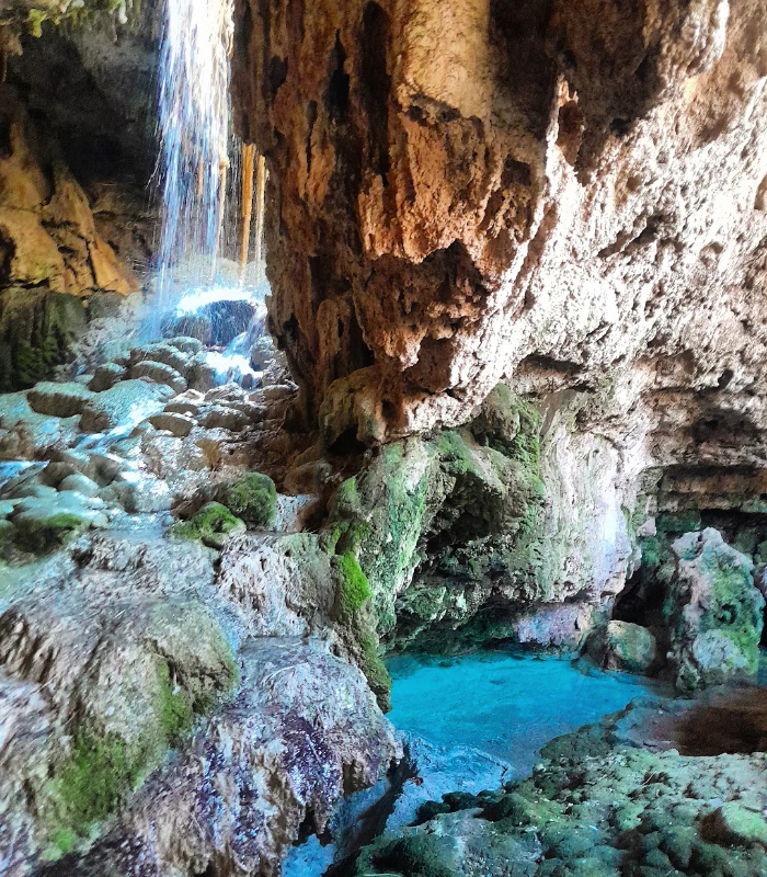 Kaklık Cave được gọi là “Pamukkale dưới lòng đất”. Ảnh: guvencihan
